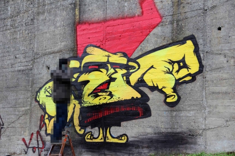 Grafffiti -Amarillo y Red